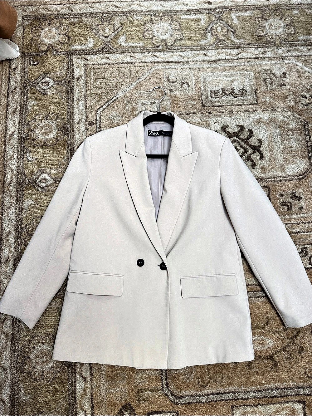 Zara Double Breasted Blazer in Tan Size Medium Like New